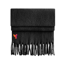 Moneypenny - Fluffy scarf