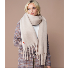 Moneypenny - Fluffy scarf