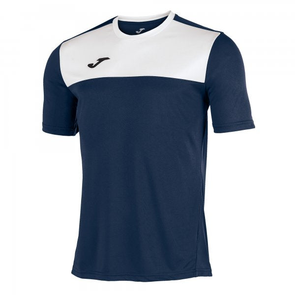JOMA SHORT-SLEEVED T-SHIRT WITH A ROUND COLLAR AND CONTRASTING COLOUR YOKE AT THE FRONT. STANDS OUT DUE TO ITS DESIGN, WITH FORWARD SHOULDER SEAM AND EMBROIDERED LOGO.