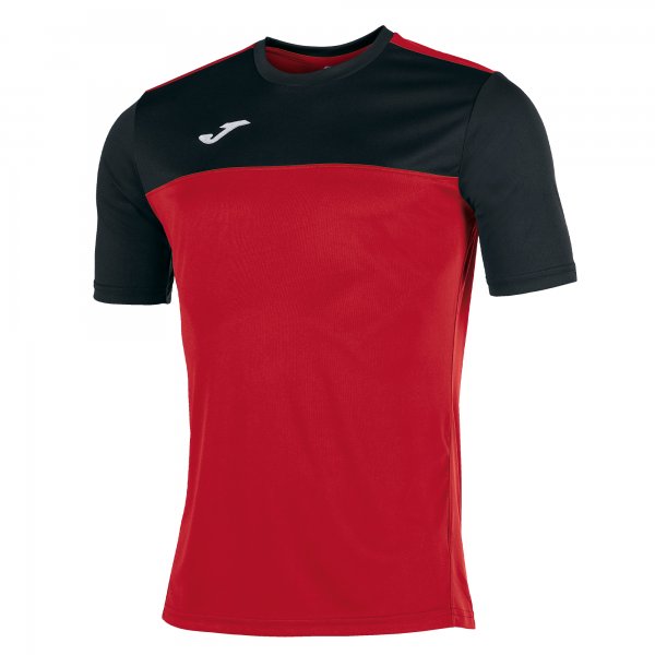JOMA SHORT-SLEEVED T-SHIRT WITH A ROUND COLLAR AND CONTRASTING COLOUR YOKE AT THE FRONT. STANDS OUT DUE TO ITS DESIGN, WITH FORWARD SHOULDER SEAM AND EMBROIDERED LOGO.