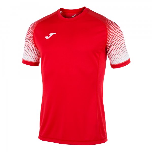 JOMA SHORT-SLEEVED T-SHIRT WITH A ROUND COLLAR. FEATURES FLATLOCK SEAMS ON SLEEVES TO PREVENT CHAFING, SILKSCREENED LOGO, AND MICRO-MESH TECHNOLOGY TO ASSIST THE SPORTSPERSON&RSQUO;S BREATHABILITY.